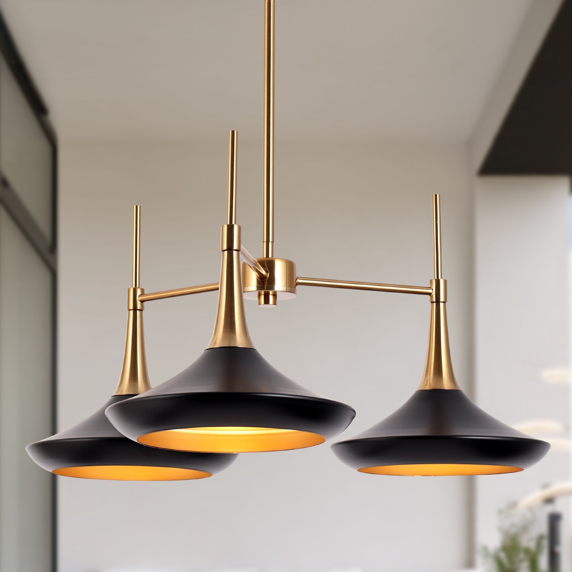 Phapricornus 3-Light Medium Black Chandelier