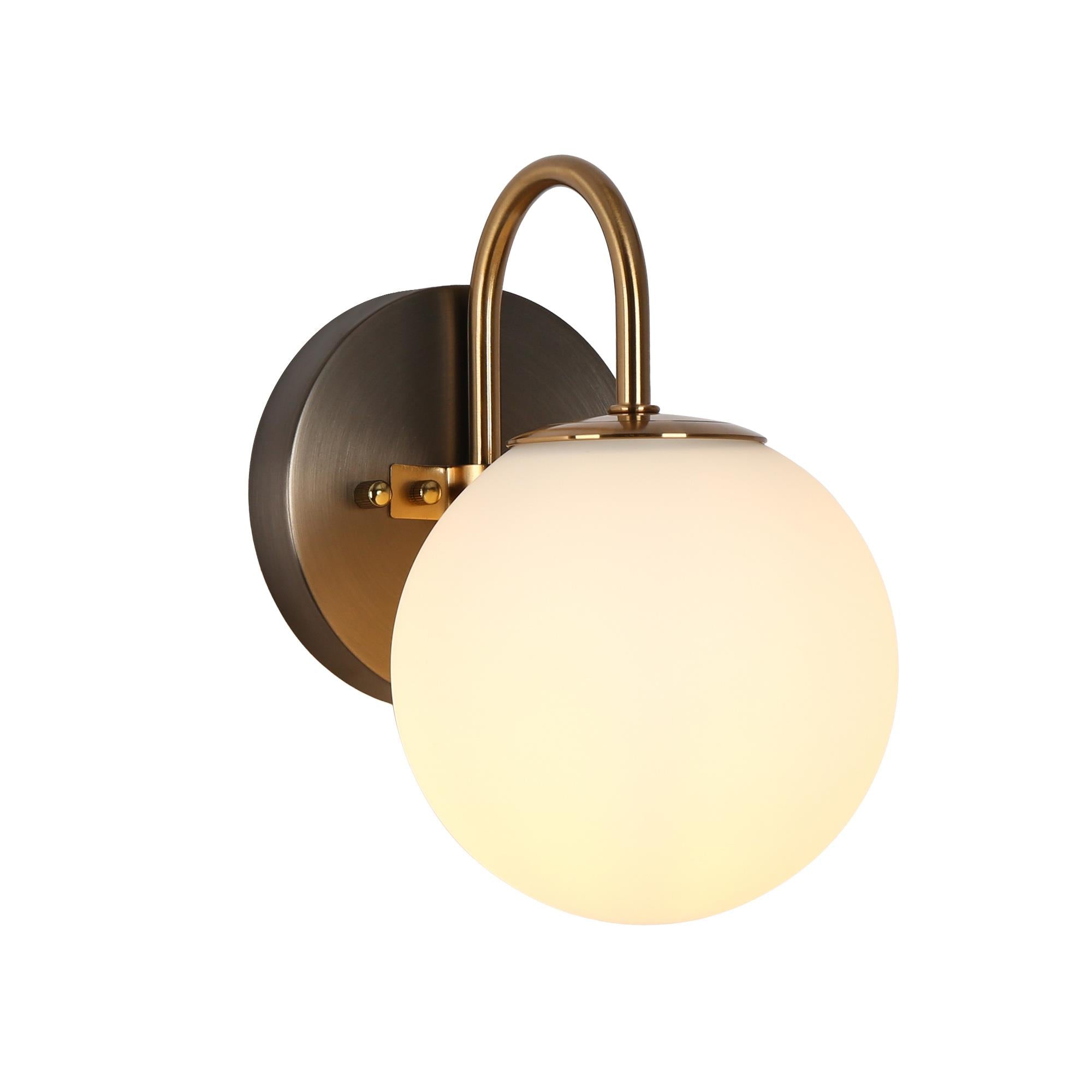 Aladarimostinin 1-Light White Vanity Light